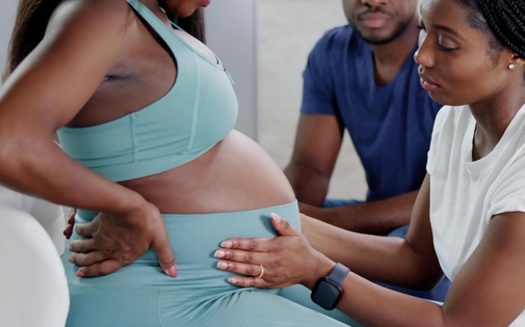 The Doula Alliance of Arkansas (DAR) was formed with help from a $250,000 grant from Ingeborg Initiatives, a group seeking to improve maternal health. (Andrey Popov/Adobe Stock)