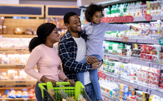 In Tennessee, the SNAP asset limit is $3,000 for most households and $4,500 for households with a disabled member or someone age 60 or older. (Prostock-studio/Adobe Stock)