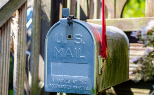 In 2024, first-class mail delivery in Missouri and Kansas dropped from about 90% in 2023 to around 85%. (Олександр Луценко/Adobe Stock) 