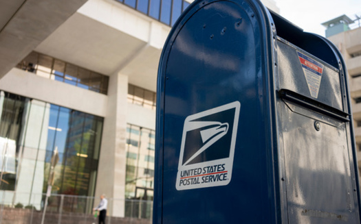 The Bureau of Labor Statistics says Illinois is home to almost 15,000 U.S. Postal Service workers.  (Adobe Stock) 
