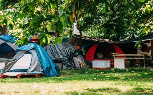 In 2024, over 771,000 people in the U.S. faced homelessness, meaning about 23 out of every 10,000 residents lived in shelters, transitional housing, or unsheltered spaces, according to the U.S. Department of Housing and Urban Development. (Adobe Stock) 