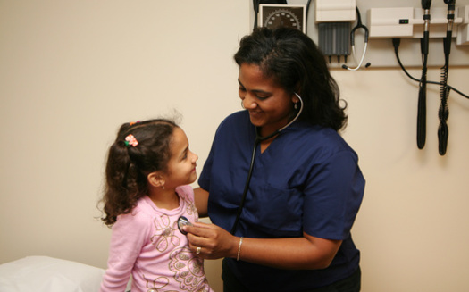 Un nuevo informe de la Universidad de Georgetown mostr� los efectos que tendr�a un recorte propuesto a Medicaid en las zonas rurales de Nuevo M�xico, donde los residentes ya tienen peores resultados de salud que los de las ciudades. (Rob/Adobe Stock)