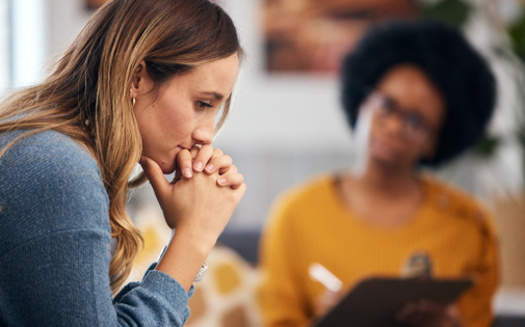 Washington state currently ranks among the lowest in the nation in serving people with mental health challenges. (Talia Mdlungu/peopleimages.com) 