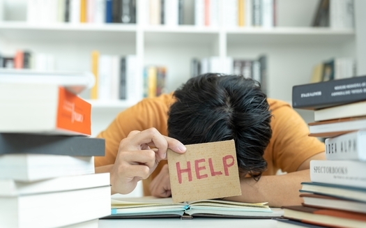Of the more than 56,000 Utah students who have been diagnosed with major depression, mental-health advocates say almost half do not receive proper treatment. (Adobe Stock)