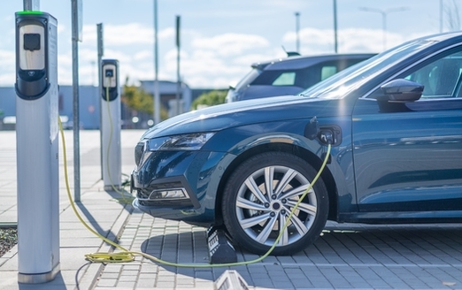 According to Edmunds auto data, EVs and plug-in hybrid EVs combined made up 8.5% of the vehicles sold in May 2024, while gas-powered cars made up 82.4% of the U.S. market in the same month. (Adobe Stock)