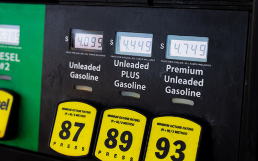 Researchers at Yale University recently forecast under an escalated trade led by the Trump administration, Americans could see their annual purchasing power go down, with losses ranging between $1,900 to $7,600 per household. (Adobe Stock)