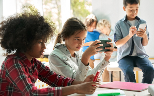 According to a Pew Research Center survey, 72% of U.S. high school teachers consider student distraction due to cellphones a major problem in their classrooms. (insta_photos/Adobe Stock)
