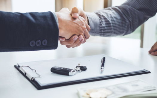 A new federal report finds U.S. service members, when buying cars, are less likely to make a downpayment, more likely to make a smaller downpayment, and more likely to make a negative equity trade-in than civilian buyers. (Freedomz/Adobe Stock)