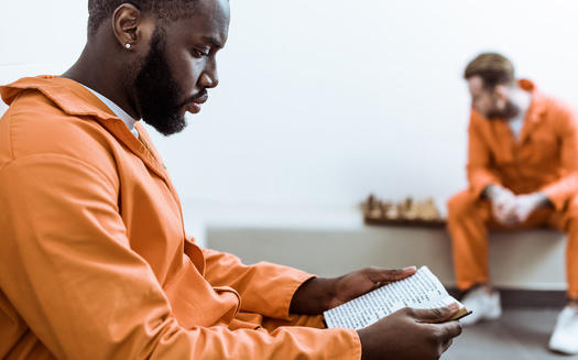El proyecto de ley tambin establecera un grupo de trabajo de educacin penitenciaria para implementar programas uniformes en todos los centros penitenciarios estatales. (Adobe Stock)