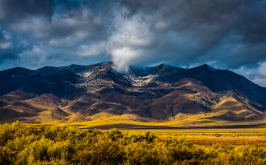 Casi tres de cada cuatro votantes de Nevada encuestados creen que las tarifas actuales de explotacin de petrleo y gas en tierras pblicas nacionales no deberan reducirse. (Adobe Stock)