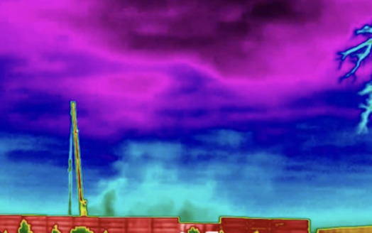 Thermal imaging of emissions rising from Total's Bruder drill site in Arlington, Texas. (photo courtesy EARTHWORKS)  