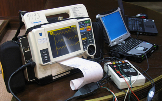 PHOTO: Technology allows for the wireless transmittal of EKGs of STEMI patients to area hospitals. CREDIT: Greater Louisville Medical Society