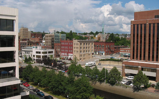 PHOTO: Bangor is ranked as one of the cleanest cities for air pollution in the country in a new analysis by the American Lung Association. Portland received a poorer grade. Photo credit: Wikipedia. 