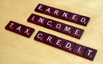 PHOTO: A new analysis on the Earned Income Tax Credit shows it's even more significant in small towns and rural areas. Photo credit: Lending Memo/Flickr.