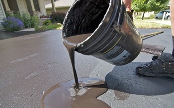 Pollutants get into storm drains and wind up in local waterways, including Chesapeake Bay. (princegeorgescounty.md.gov)