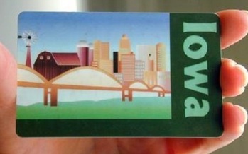 Starting this week, many vendors at Iowa farmers markets will accept vouchers from seniors and low-income families. (IAFarmersMarkets.org)