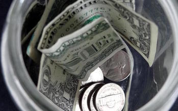 Closing the wage gap could pull thousands of Florida women out of poverty, according to a new study. (DodgertonSkillhause/morguefile)