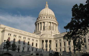 The head of a government watchdog group says Wisconsin now has a 