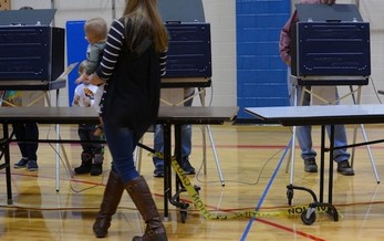 The American Civil Liberties Union of North Dakota's hotline will be up from 7 a.m. to 8 p.m. Central time. (MargJohnsonVA/Twenty20)