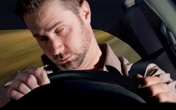 South Dakota residents drive across time zones to the state's largest cities, with Sioux Falls on Central time and Rapid City in the Mountain time zone. (enddistracteddriving.org)